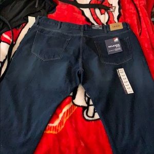 Men’s IZOD jeans. Brand new w/tags on still. 46x30